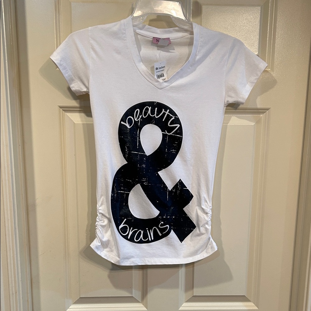 Girls' White V-Neck Tee with Navy Ampersand Graphic - Beauty & Brains